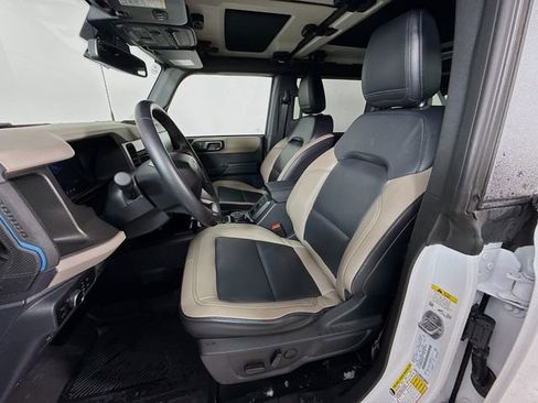 Used 2024 Ford Bronco Wildtrak image 21