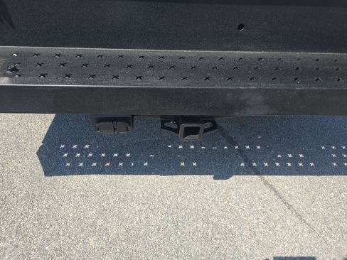 Used 2015 Ford F250 XL w/ Power Equipment Group AWD/4WD image 9