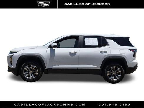 Used 2026 Chevrolet Equinox LT AWD/4WD image 8