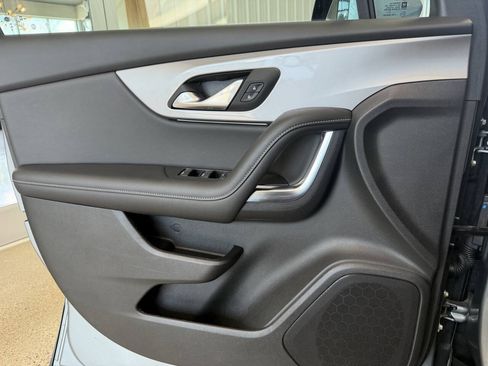 Used 2024 Chevrolet Blazer LT w/ LPO, Floor Liner Package FWD image 22