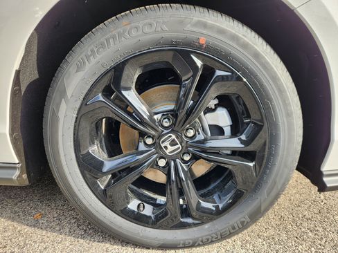 New 2025 Honda Accord SE image 14