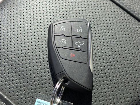 Used 2025 GMC Sierra 1500 Denali w/ Denali Reserve Package image 32