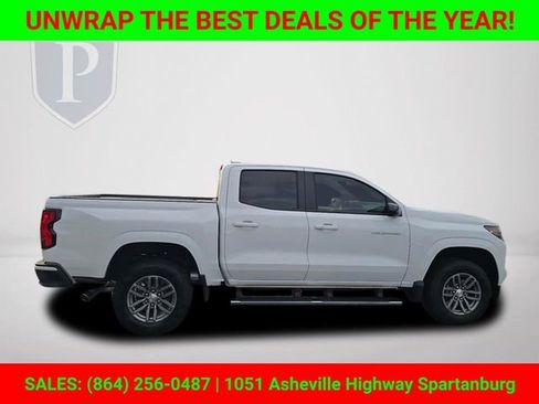 New 2024 Chevrolet Colorado LT w/ LT Convenience Package II image 4