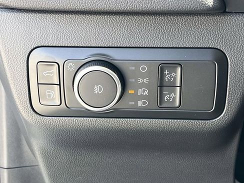New 2025 Ford Escape SE FWD image 25