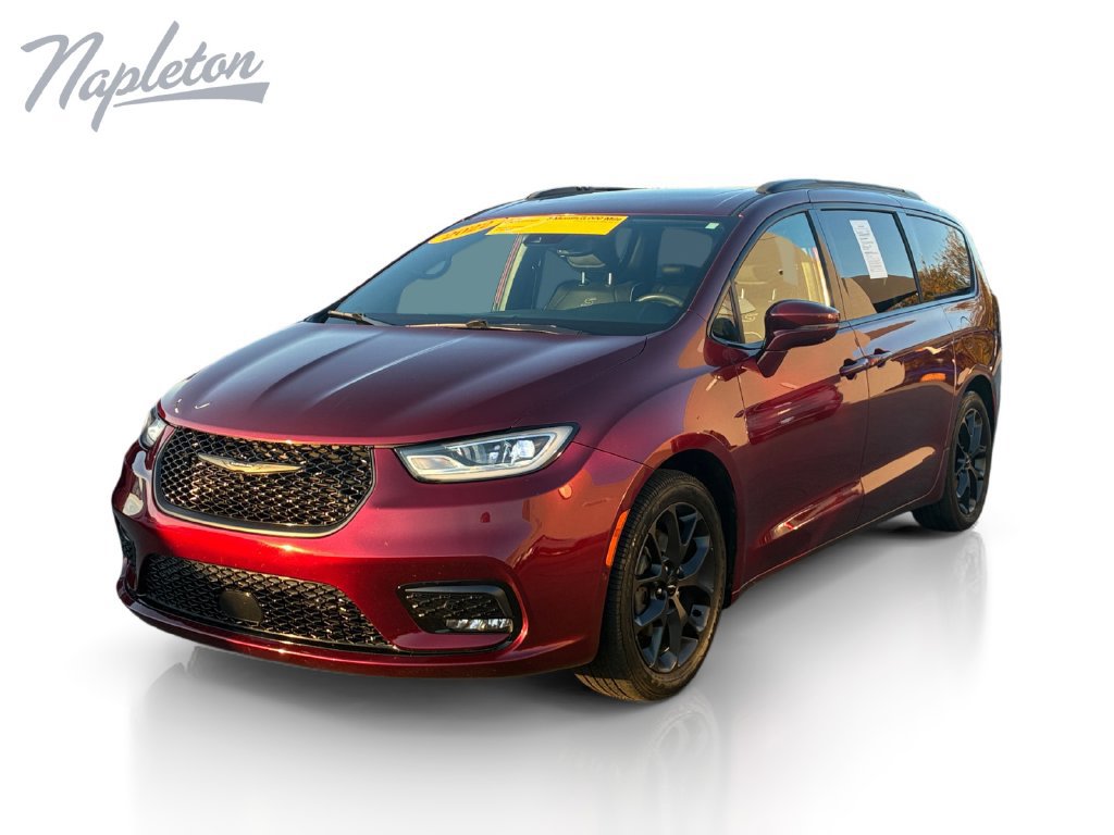 Used 2022 Chrysler Pacifica Limited w/ Uconnect Theater Family Group FWD image 1