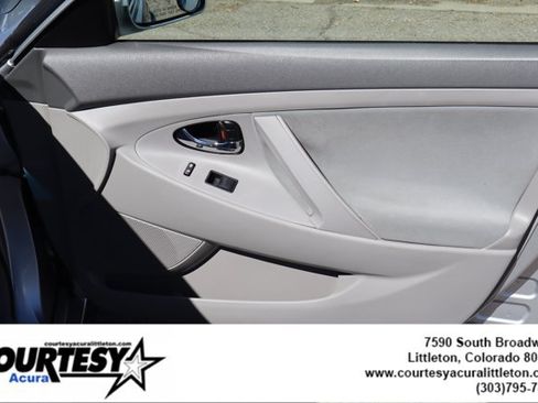 Used 2007 Toyota Camry V6 FWD image 30