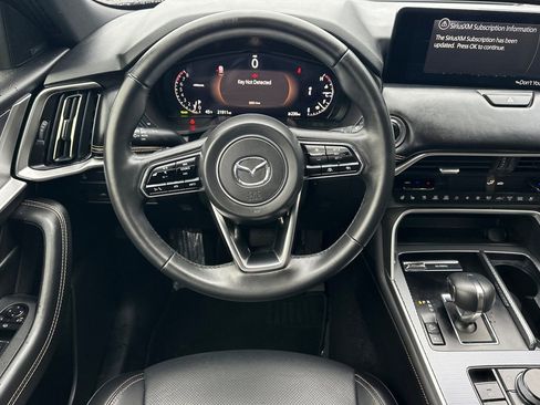 Used 2025 MAZDA CX-90 3.3 Turbo w/ Premium Plus Pkg image 17