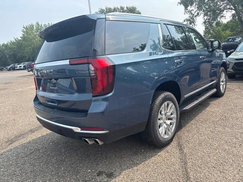 Used 2026 GMC Yukon Denali AWD/4WD image 4