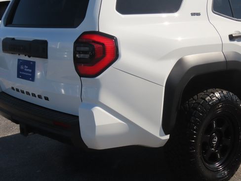 Used 2025 Toyota 4Runner SR5 RWD image 11