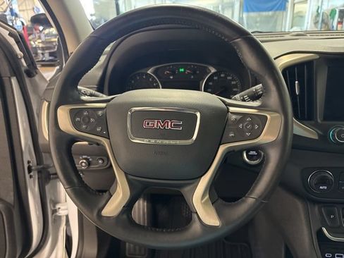 Used 2020 GMC Terrain Denali w/ Denali Premium Package AWD/4WD image 20