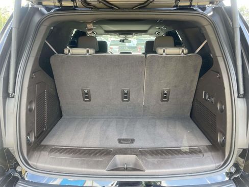 Used 2021 Chevrolet Tahoe LT w/ LT Signature Package AWD/4WD image 8
