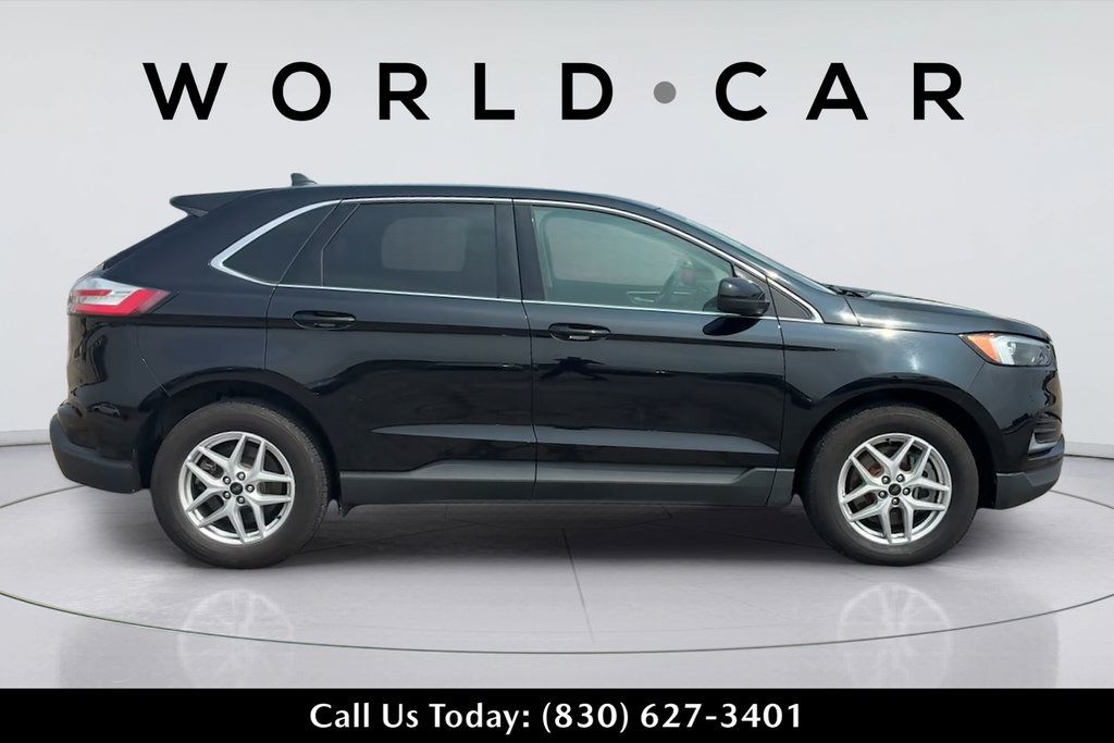 Used 2023 Ford Edge SEL AWD/4WD image 4