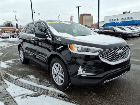 Certified 2024 Ford Edge SEL w/ Convenience Package image 3