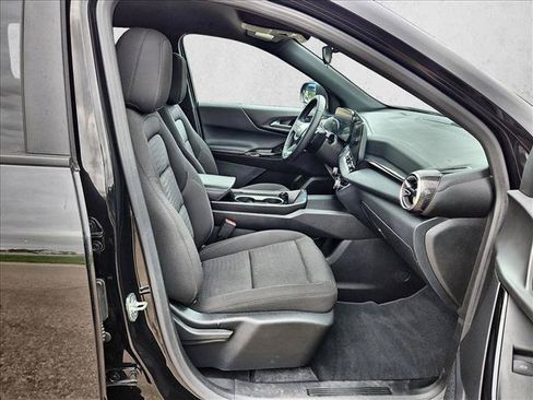 Used 2025 Chevrolet Equinox LT AWD/4WD image 21
