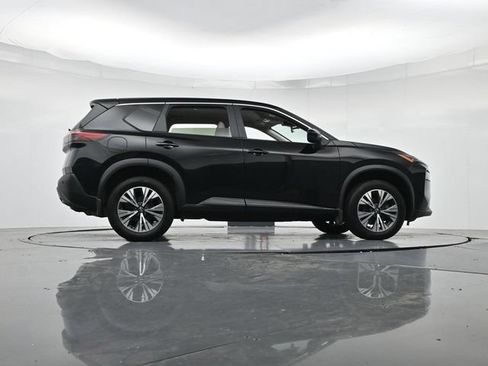 Used 2023 Nissan Rogue SV AWD/4WD image 32