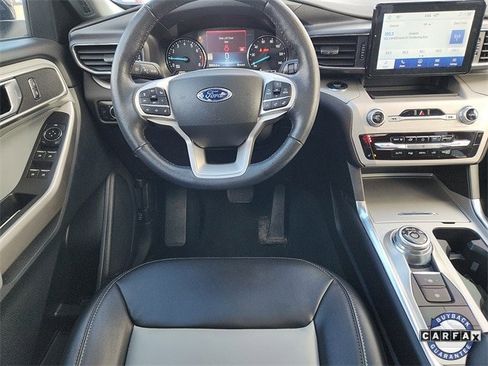 Certified 2023 Ford Explorer XLT w/ Equipment Group 202A image 9