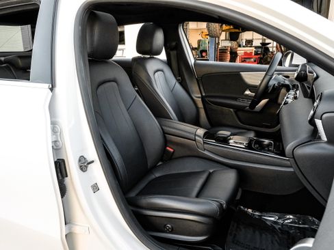 Used 2022 Mercedes-Benz A 220 image 34