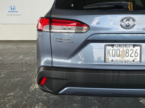 Used 2025 Toyota Corolla Cross LE FWD image 37