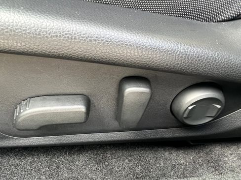Certified 2025 Subaru Crosstrek 2.5i Sport AWD/4WD image 19