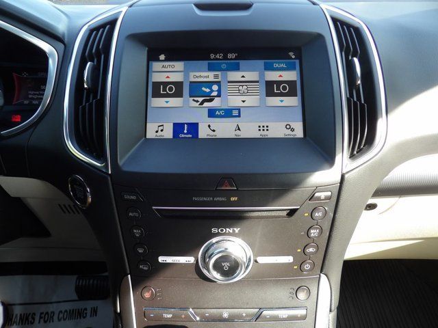 Used 2018 Ford Edge Titanium w/ Ford Safe & Smart Package FWD image 22