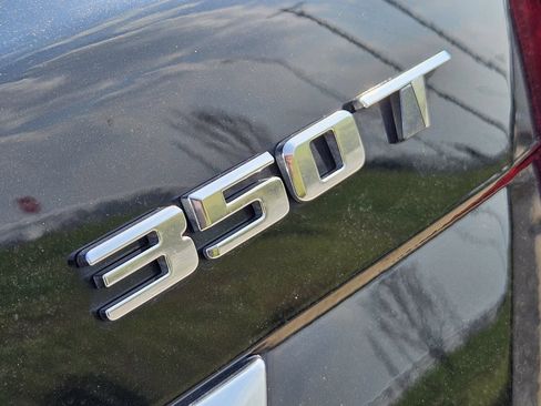 Used 2025 Cadillac XT5 Premium Luxury FWD image 15