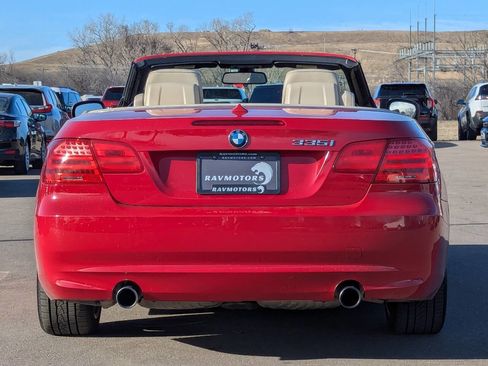 Used 2011 BMW 335i Convertible image 10