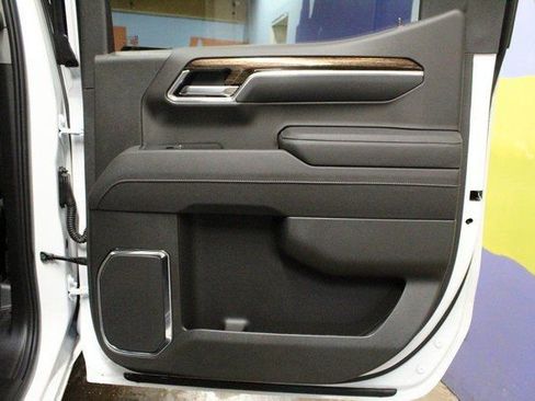 New 2026 GMC Sierra 1500 Elevation AWD/4WD image 11