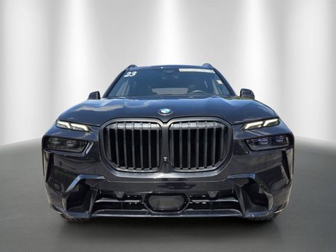 Certified 2023 BMW X7 xDrive40i w/ M Sport Package AWD/4WD image 2