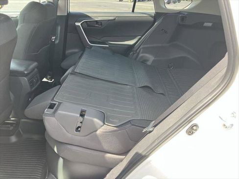 Certified 2025 Toyota RAV4 LE image 23