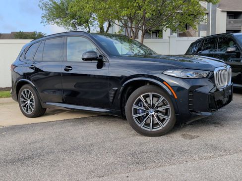 Used 2024 BMW X5 xDrive50e w/ Executive Package AWD/4WD image 2