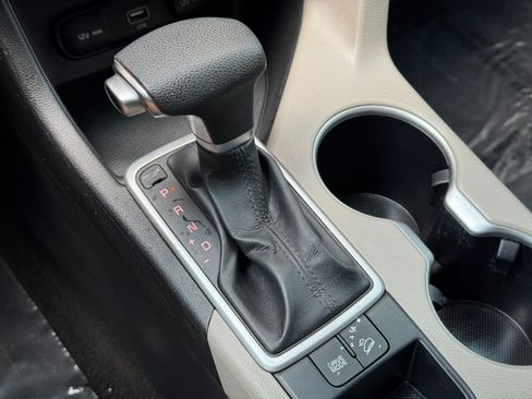 Used 2021 Kia Sportage LX FWD image 25