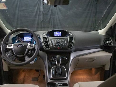 Used 2013 Ford Escape SE FWD image 21