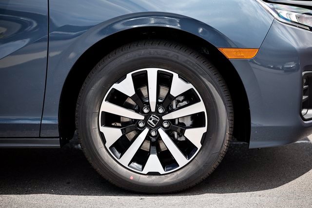 New 2027 Honda Odyssey Touring image 14