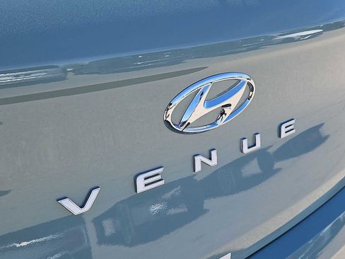 New 2026 Hyundai Venue SEL image 12