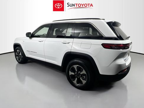 Used 2024 Jeep Grand Cherokee Limited 4xe AWD/4WD image 6