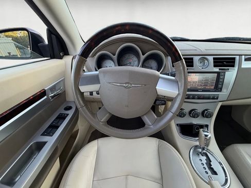 Used 2008 Chrysler Sebring Limited w/ Luxury Group FWD image 12