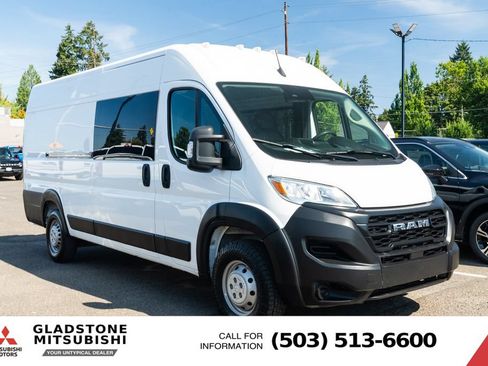 Used 2023 RAM ProMaster 3500 FWD image 1