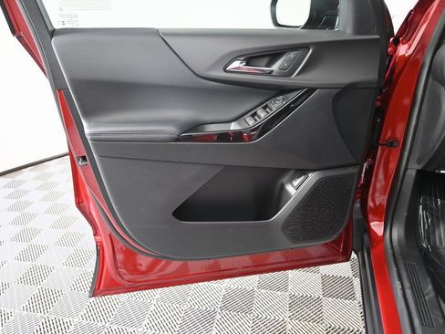 New 2026 Chevrolet Equinox LT w/ Convenience Package II image 18