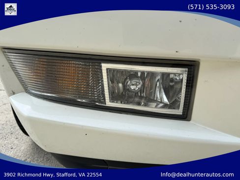 Used 2011 Cadillac Escalade ESV Platinum AWD/4WD image 14