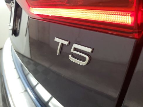 Used 2021 Volvo XC60 T5 Inscription FWD image 8