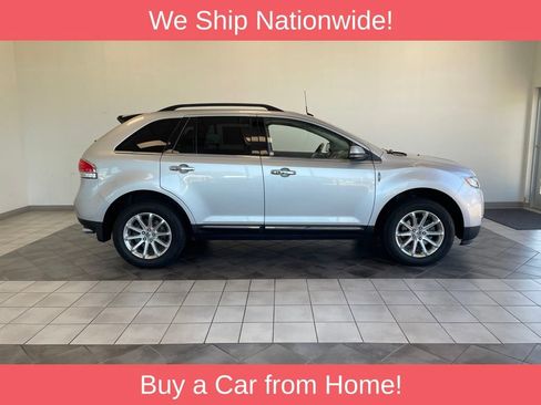 Used 2013 Lincoln MKX FWD image 4