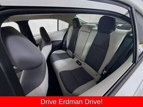 Certified 2025 Toyota Corolla LE FWD image 8