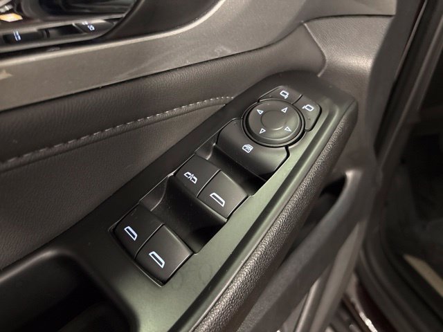 Used 2022 Chevrolet Traverse LT AWD/4WD image 11
