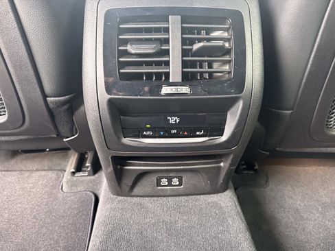 Used 2024 BMW X4 M40i image 16