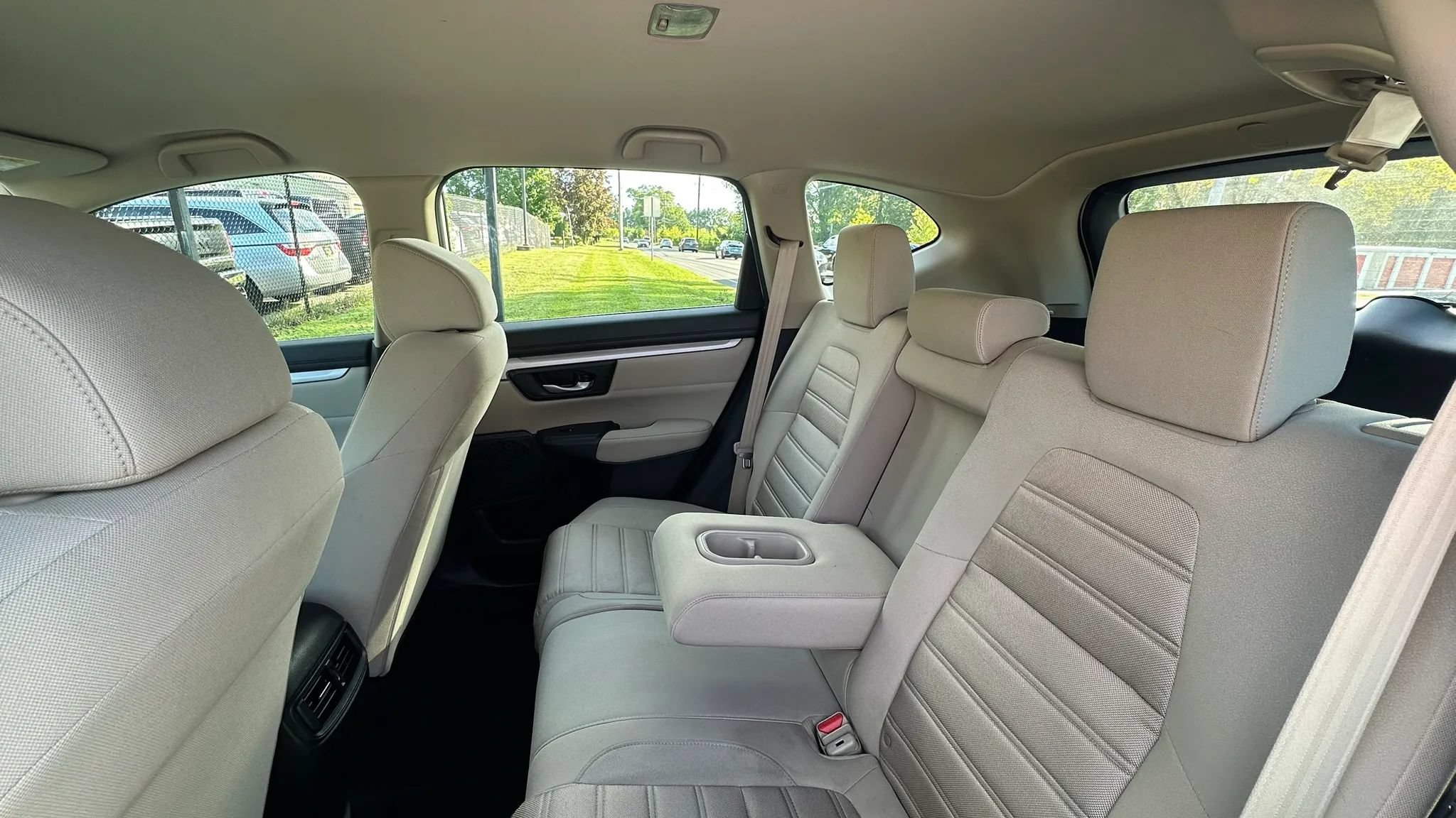 Used 2018 Honda CR-V LX image 30