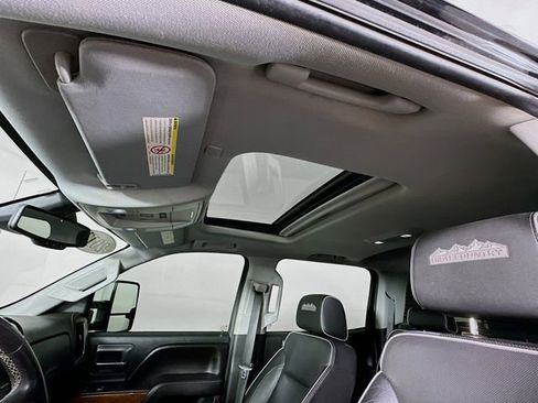 Used 2017 Chevrolet Silverado 2500 High Country w/ Duramax Plus Package image 30