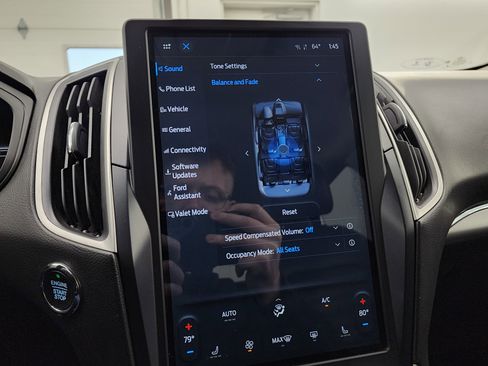 Used 2022 Ford Edge SEL image 43