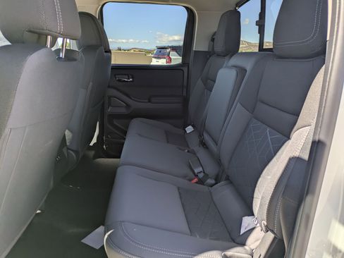 New 2026 Nissan Frontier SV w/ Tow Package image 8