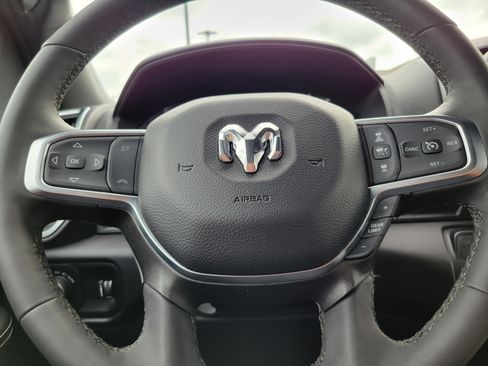 Used 2025 RAM 2500 Big Horn AWD/4WD image 8