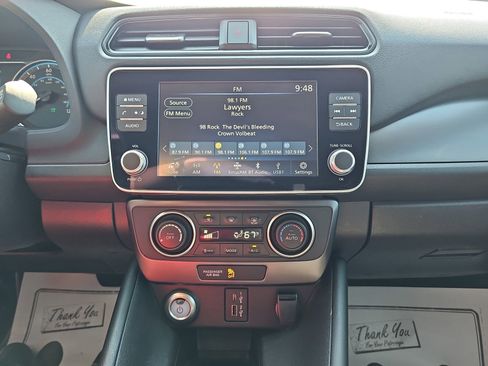 Used 2025 Nissan Leaf S FWD image 17